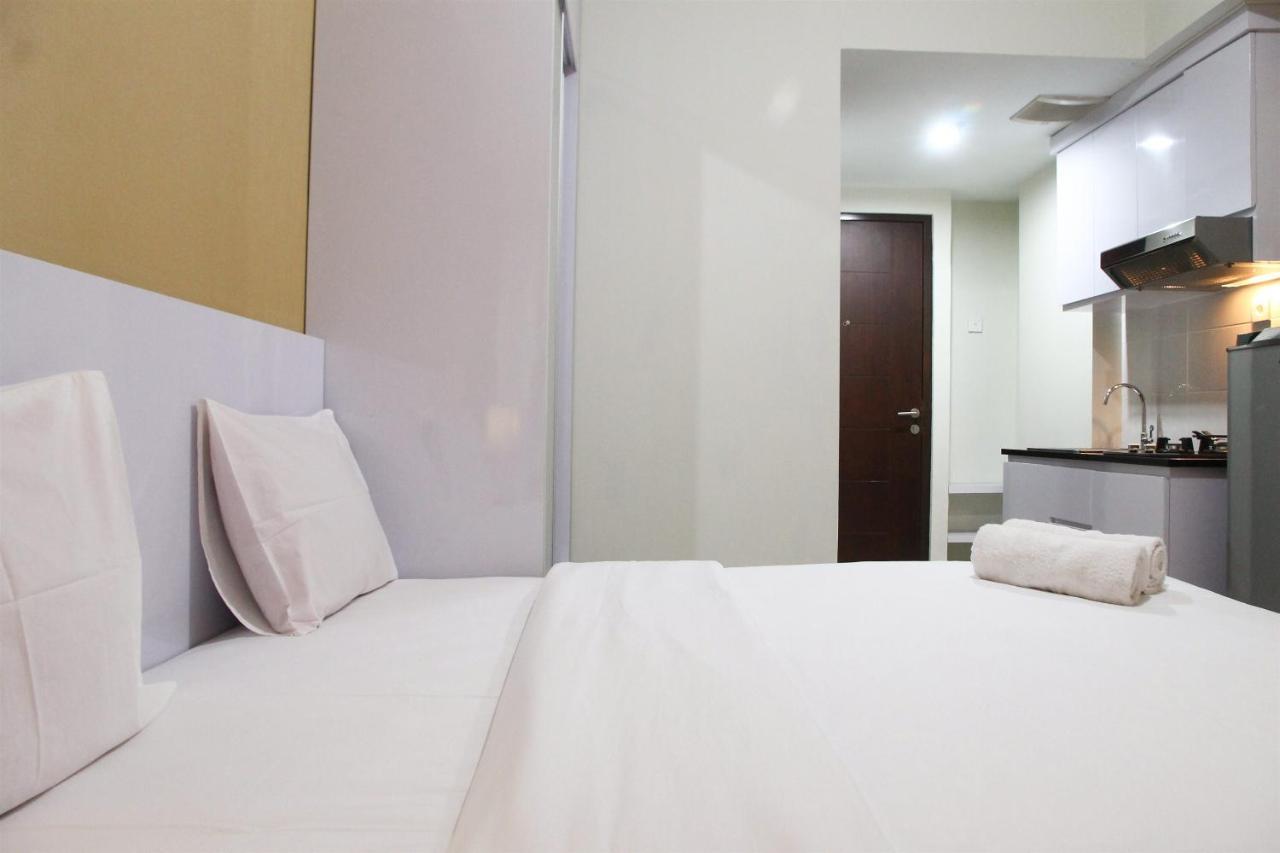 Comfortable Studio Apartment Grand Dhika City By Travelio Bekasi Exterior foto
