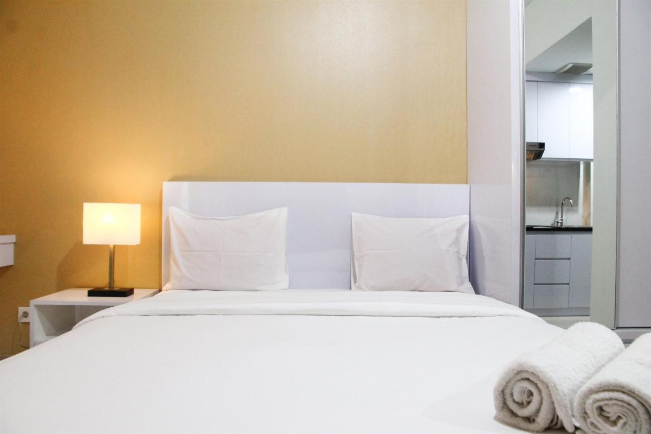 Comfortable Studio Apartment Grand Dhika City By Travelio Bekasi Exterior foto